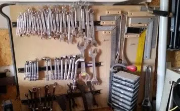 Vous devez toujours avoir une clé Torx chez vous