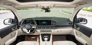 Comment et quand remplacer son tapis de voiture ?
