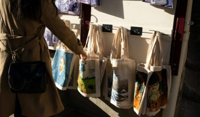 Pourquoi le tote bag publicitaire est un levier indispensable pour votre communication évènementielle